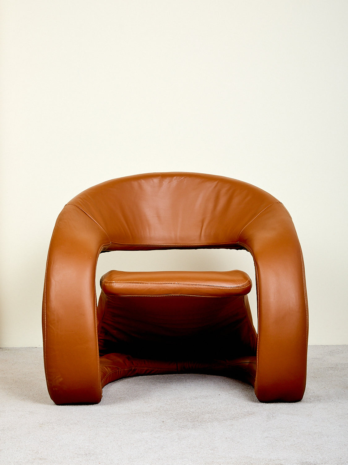 Tongue Chair