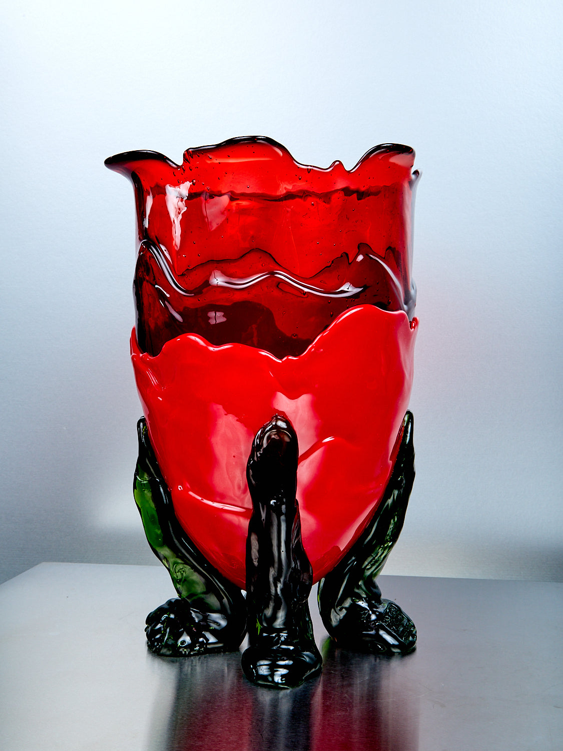 Large Clear Vessel