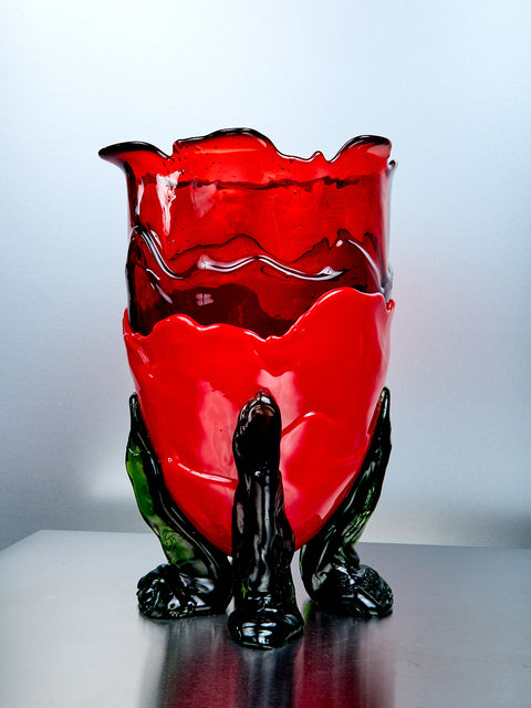 Large Clear Vessel