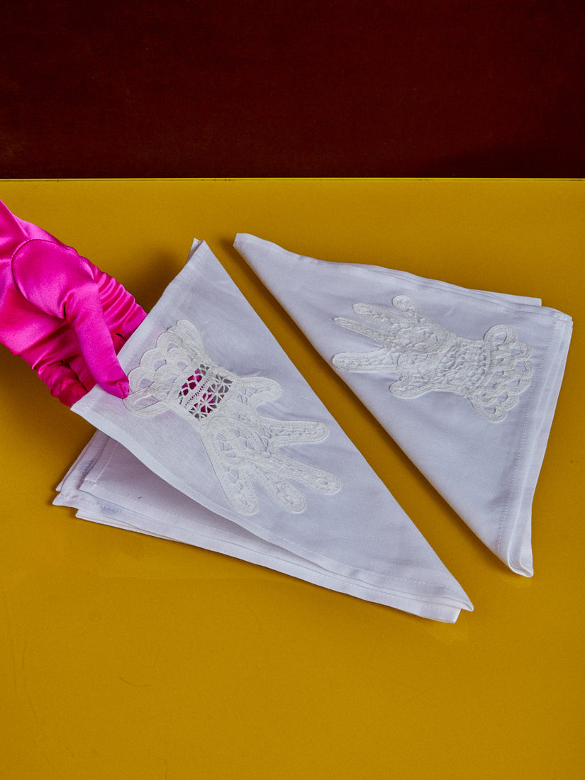 A pair of Dinner Napkins with Lace Appliqué Hands by Gohar World in white