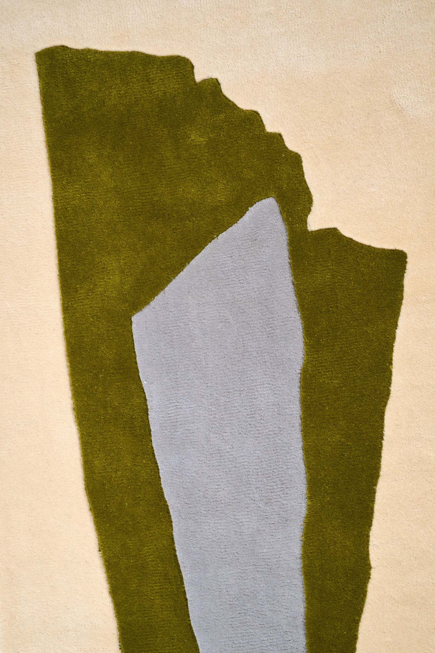 "Villa Break In" Rug