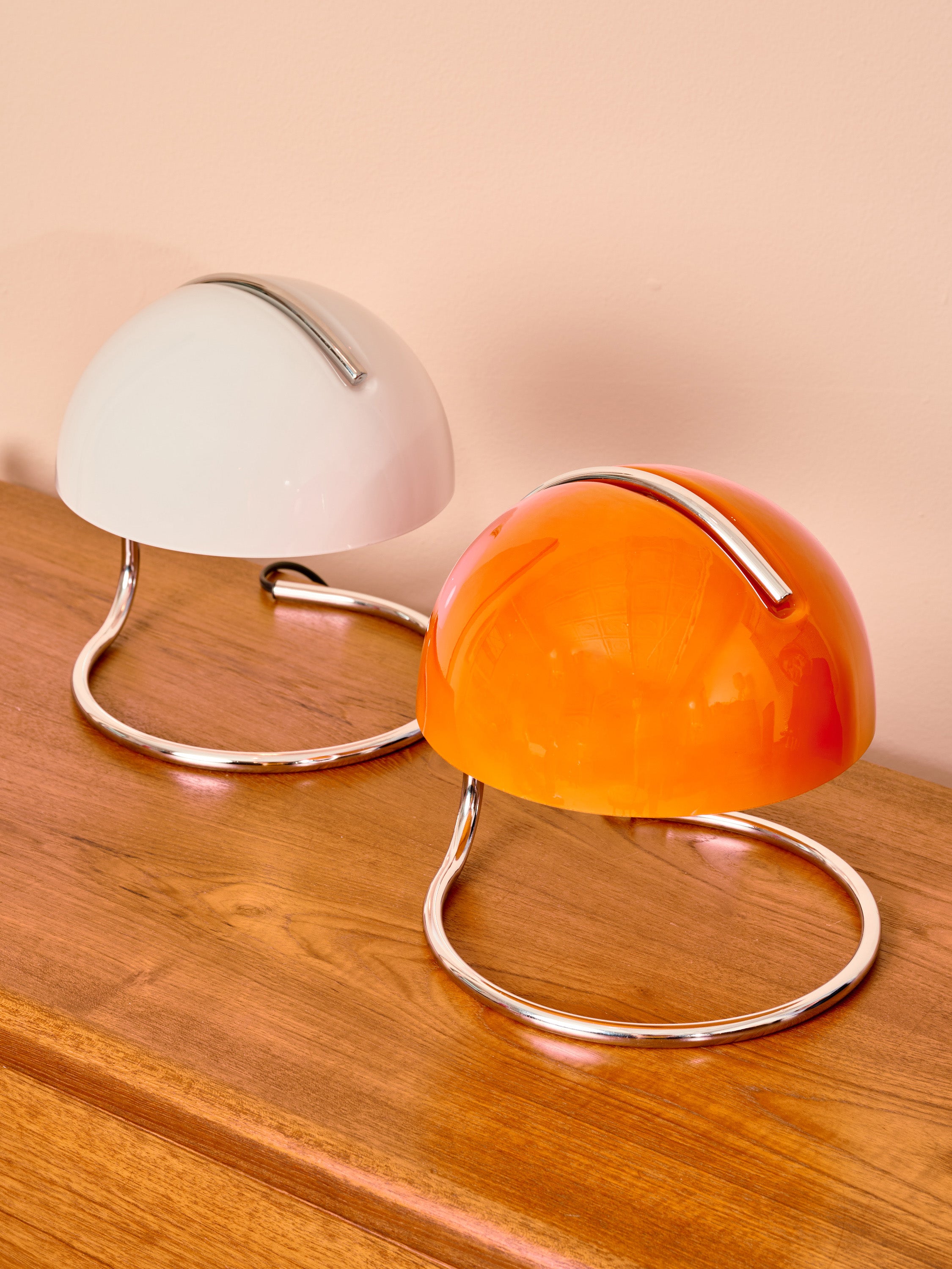 Dome Table Lamp