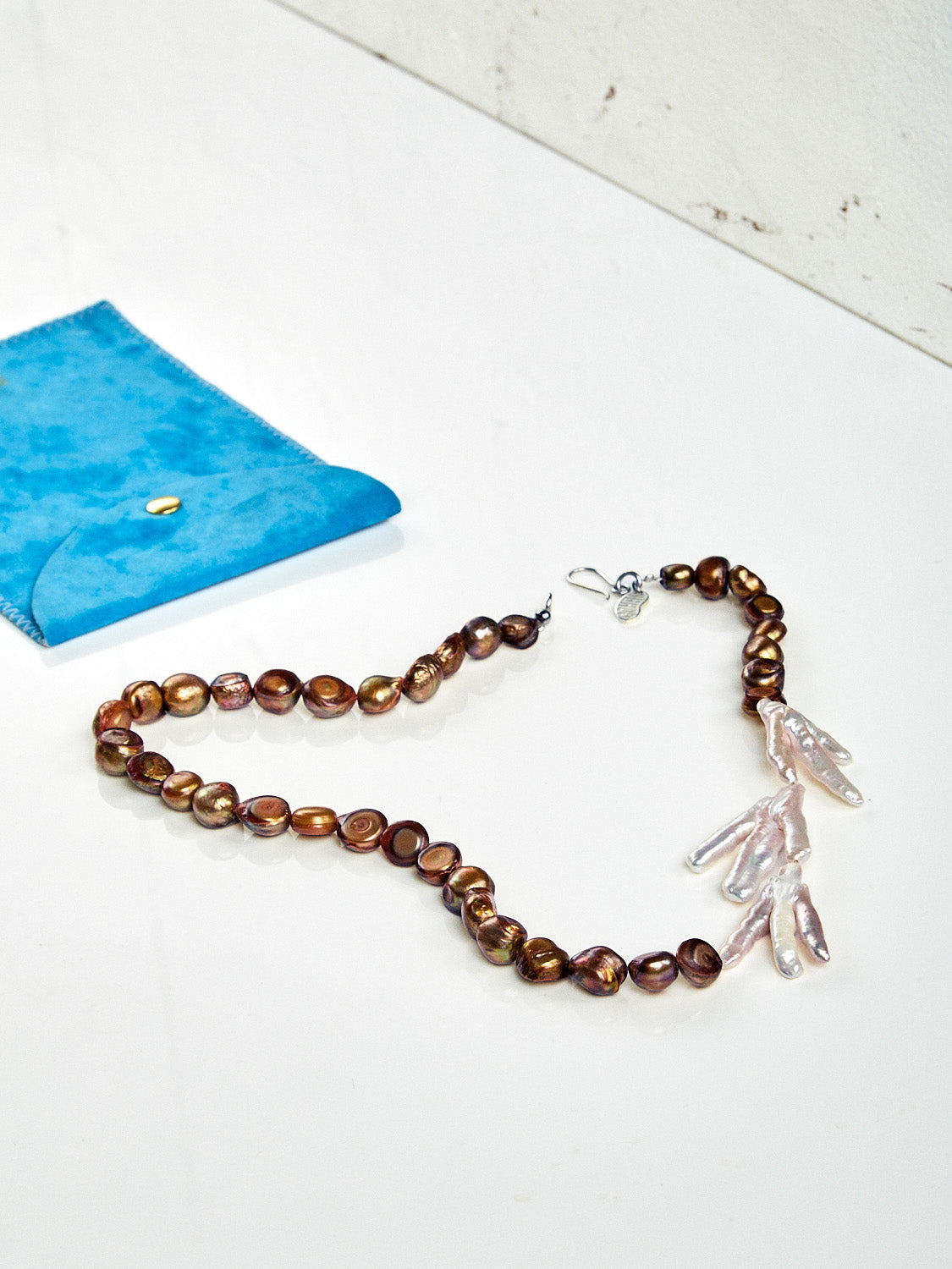 Host Necklace w. Potato & Chicken Feet Pearls