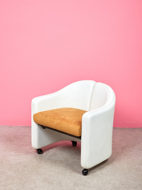 PS142 "Clamis" Armchair