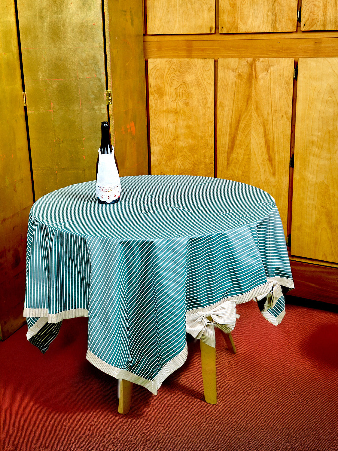 Bow Tablecloth