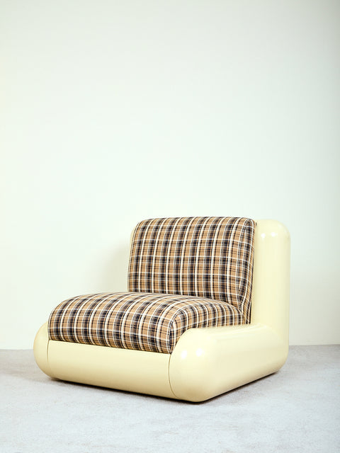 T4 Modular Seating in Plaid