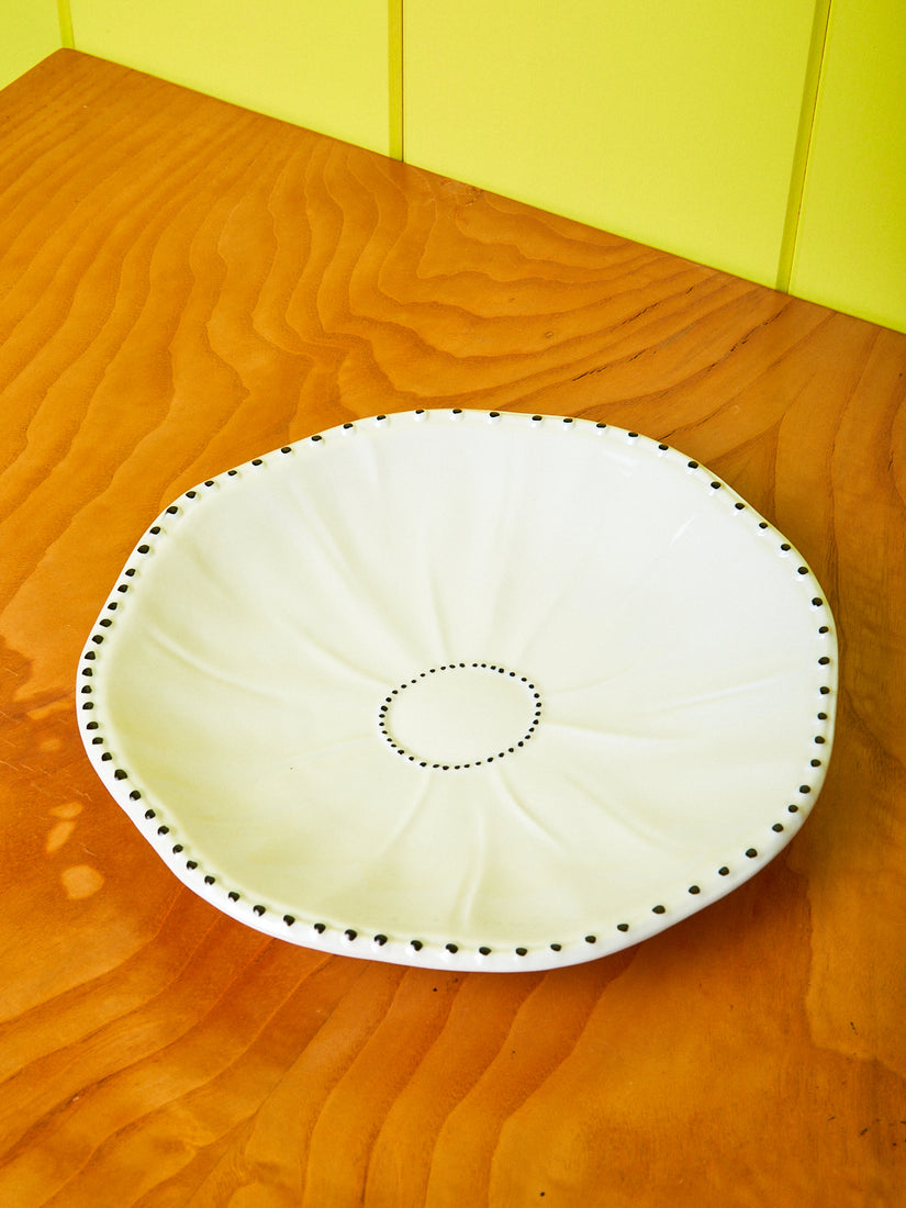 The Poppy Dinner Plate by La Romaine Editions.