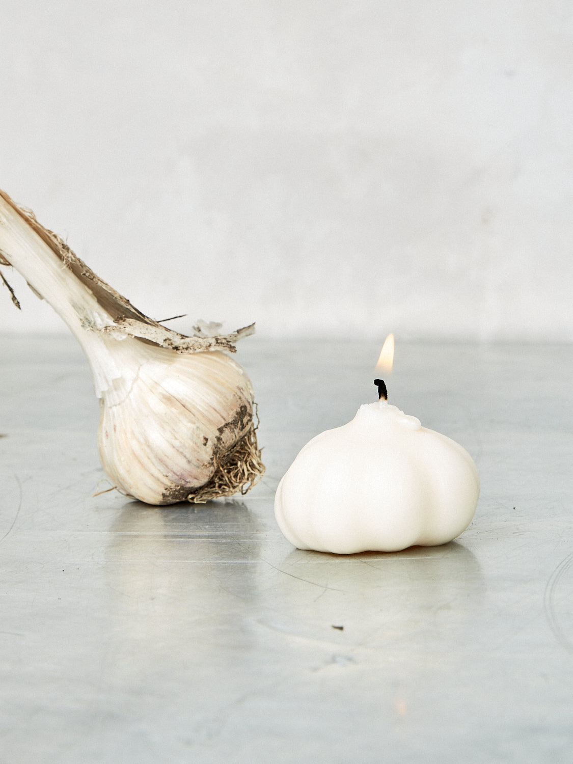 Garlic Candle