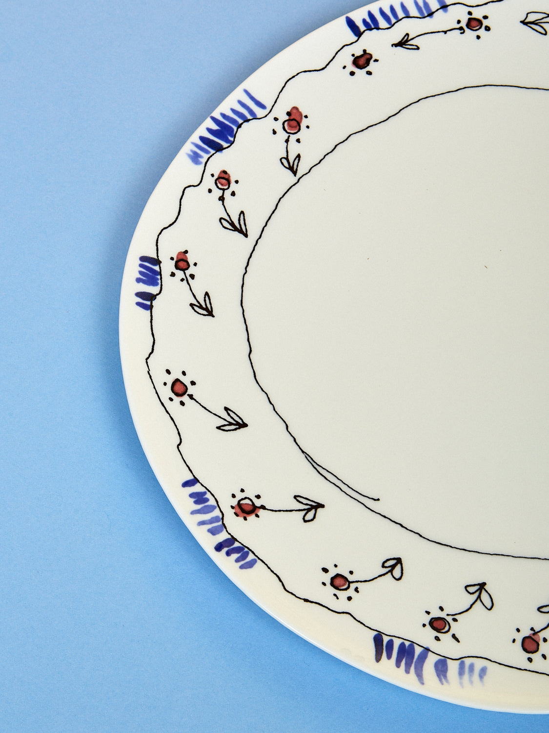 Zoomed in picture of the plate by Marni. 