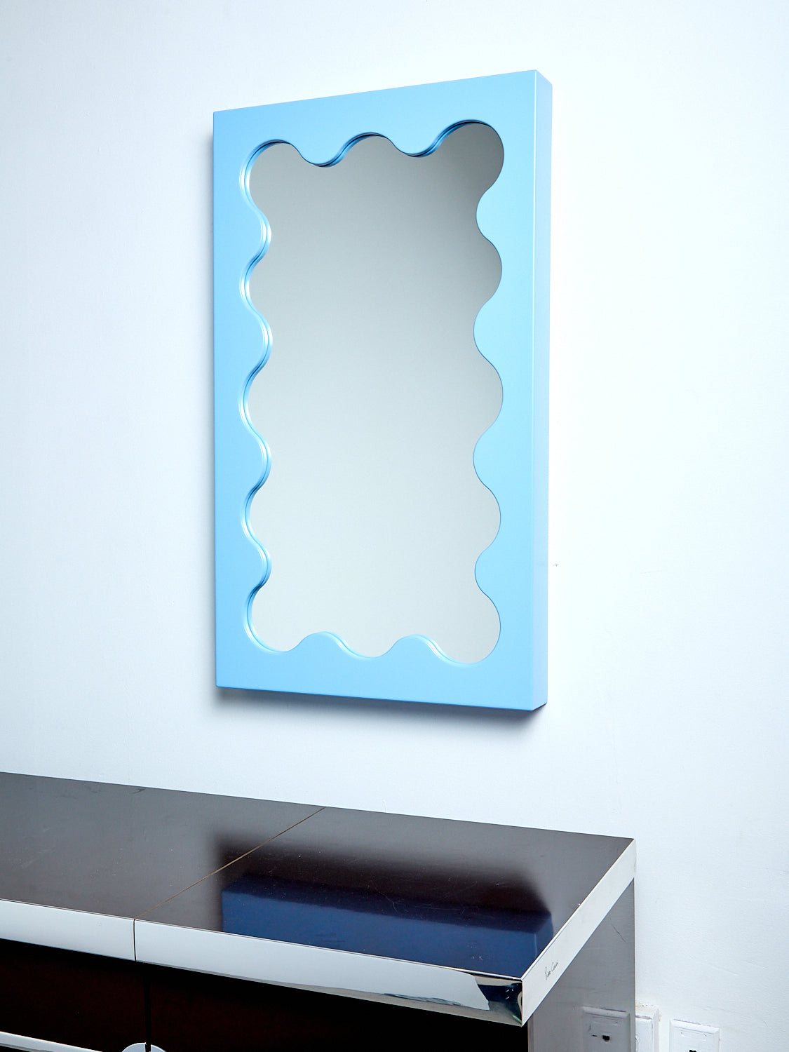 Curvy Mirror