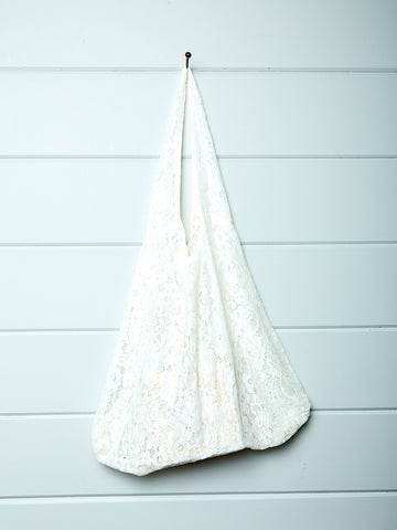 Lace Port Bag
