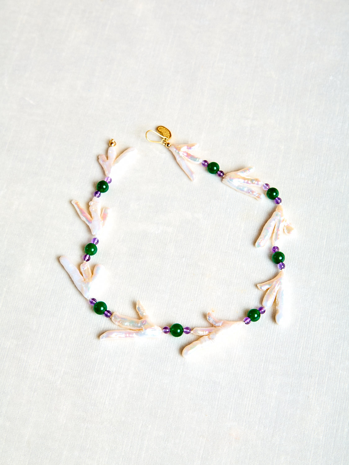 Host Necklace with Chicken Feet Pearl and Gems
