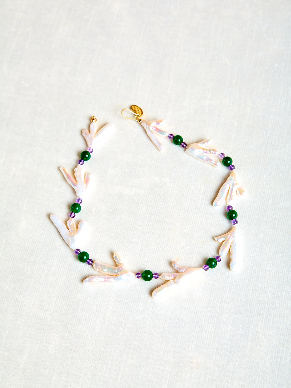 Host Necklace with Chicken Feet Pearl and Gems