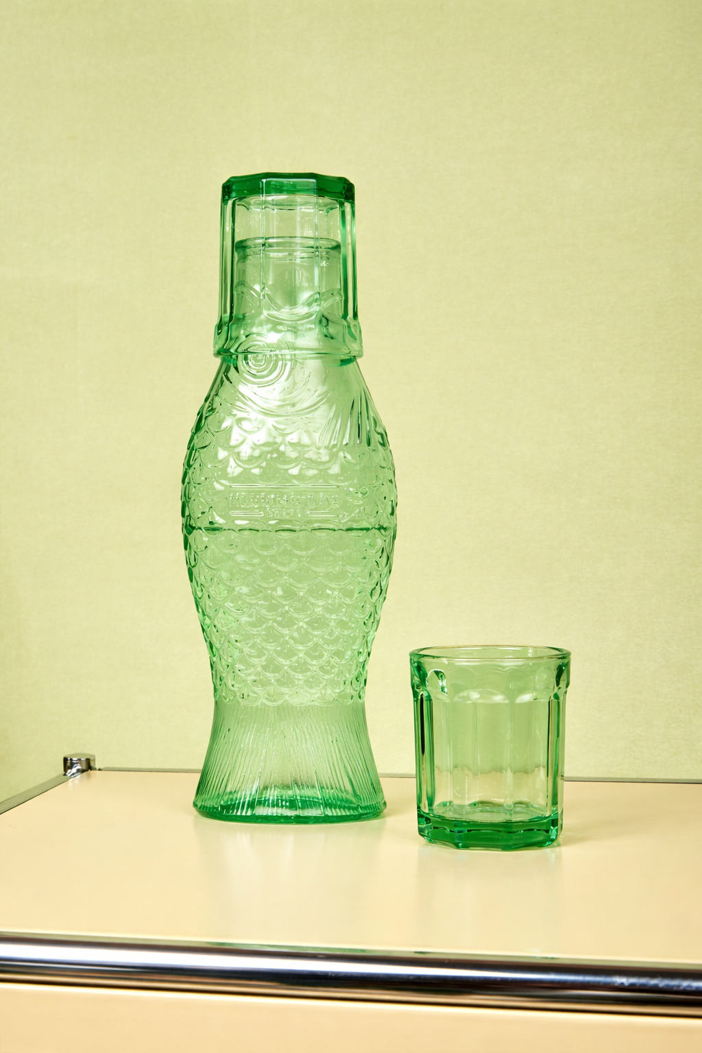 Fish Carafe and Glasses Set