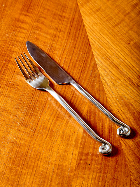 Upward Spiral Flatware Set