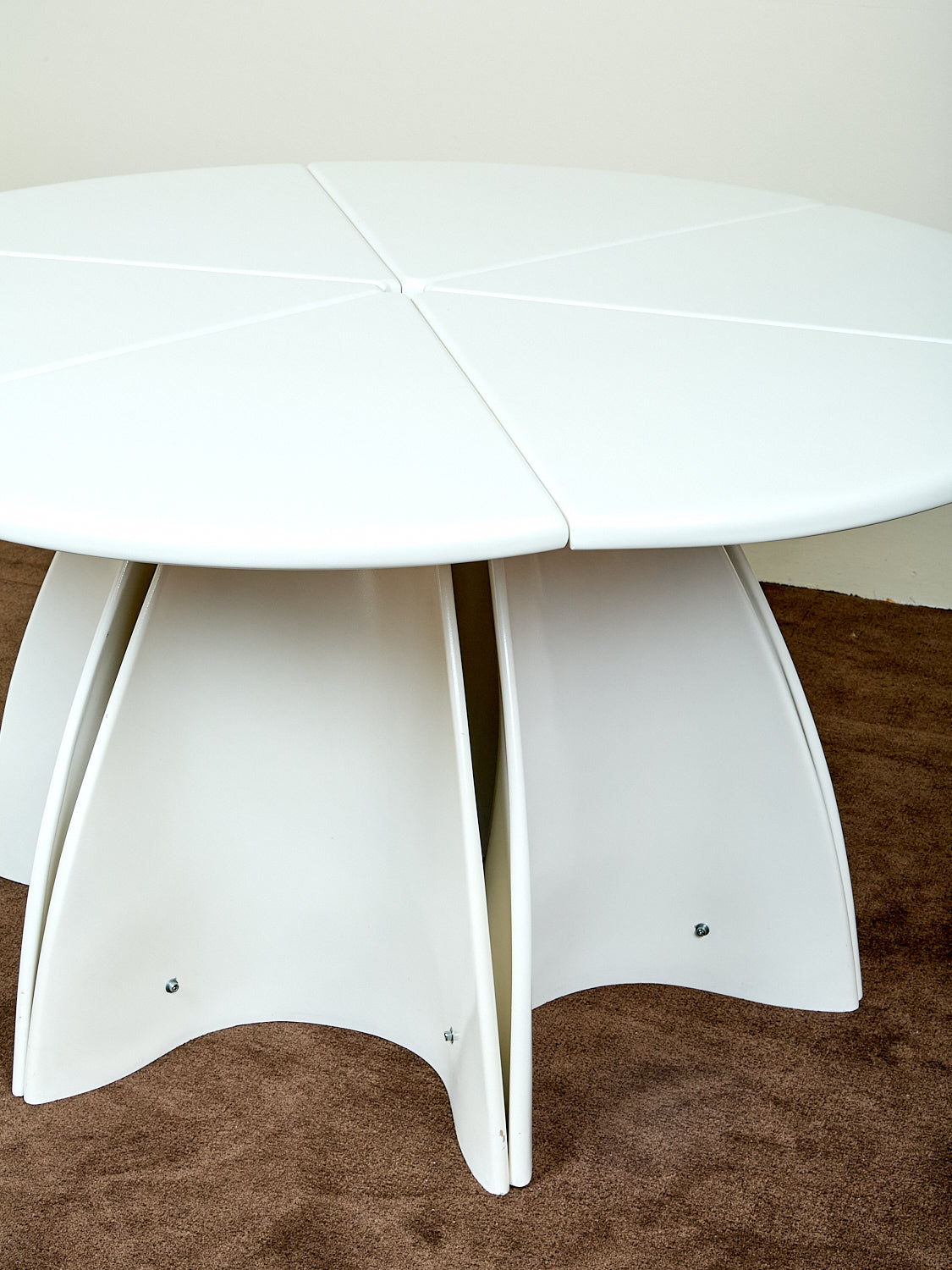 Vintage Petal Dining Table