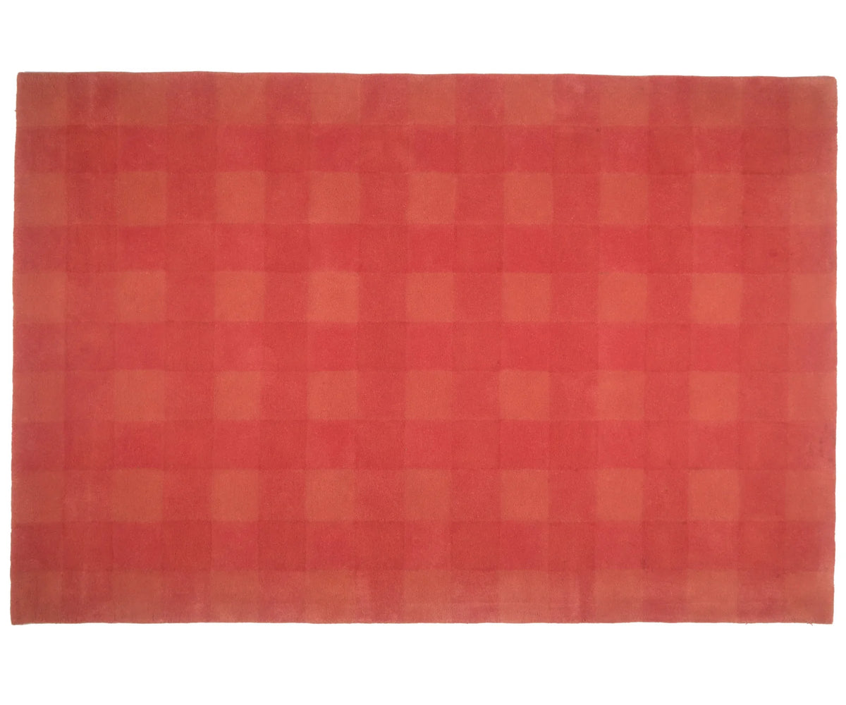Picnic Gingham Rug in Berry