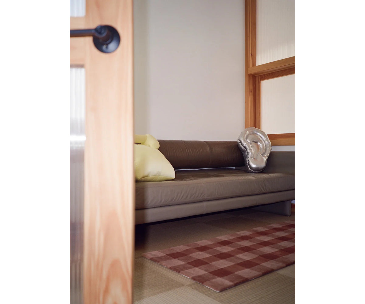 Picnic Gingham Rug in Brown