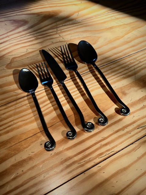 Upward Spiral Flatware Set