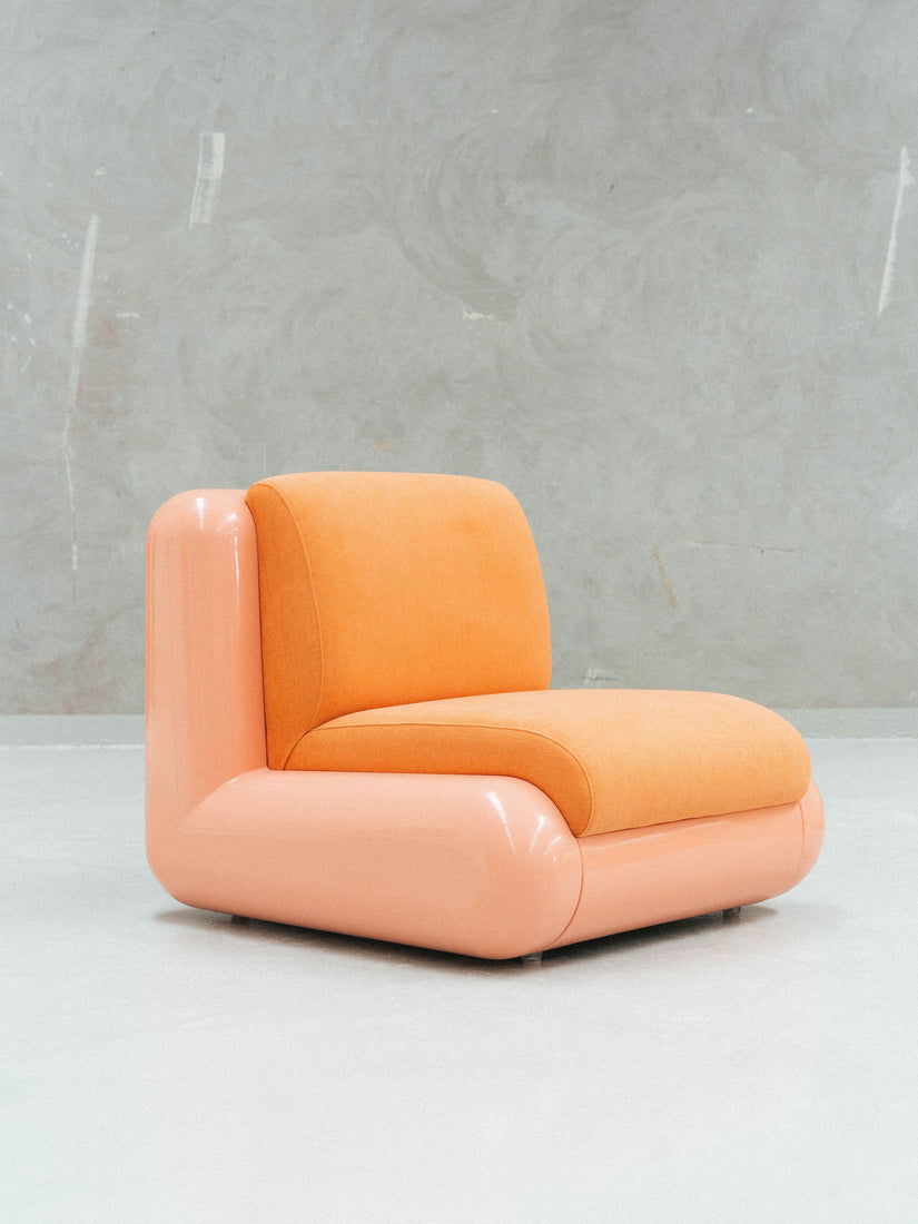 A pink T4 Modular Seating Chair by Uma.